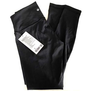 NWT Lululemon Wunder Under legging